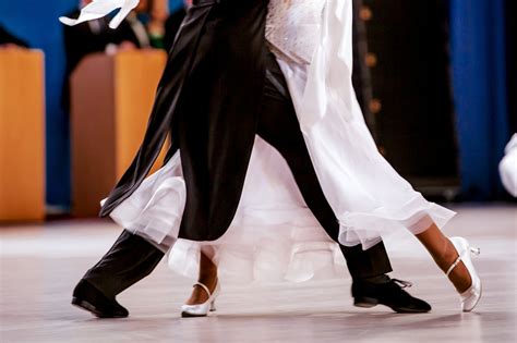 foxtrot dance origin: The foxtrot is not only a form of social dancing but also an art form that has evolved over time.